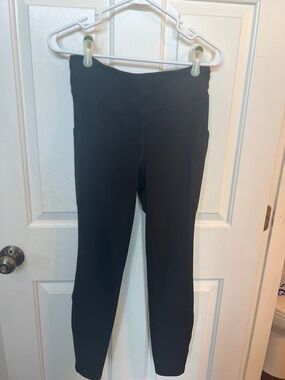 lululemon athletica Black High-Rise Leggings with Side Pockets